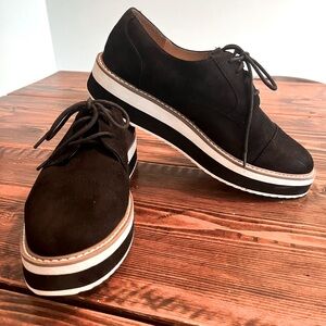 14th & Union Fab Gwen oxfords